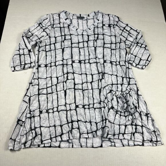 Shana Tunic Small Crinkle Textured Abstract Grid Print 3/4 Sleeve Artsy Top - Picture 1 of 10